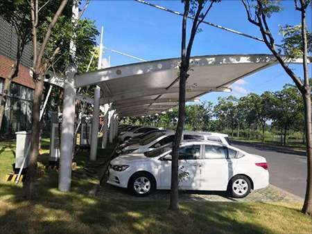 靈通展覽廠區停車棚